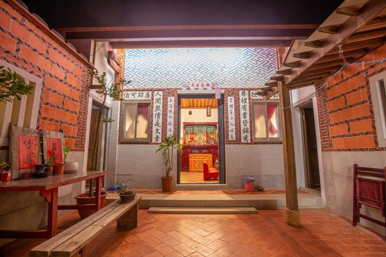 模範人家-包棟-彼岸市區館 Цзіньчен Екстер'єр фото